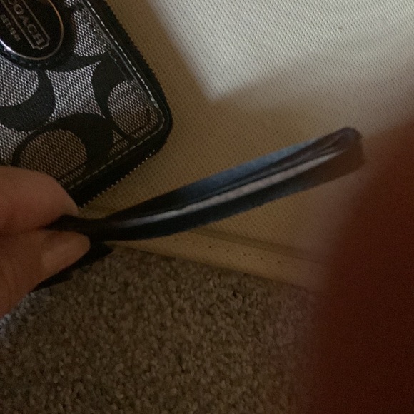 Wallet - Picture 2 of 7